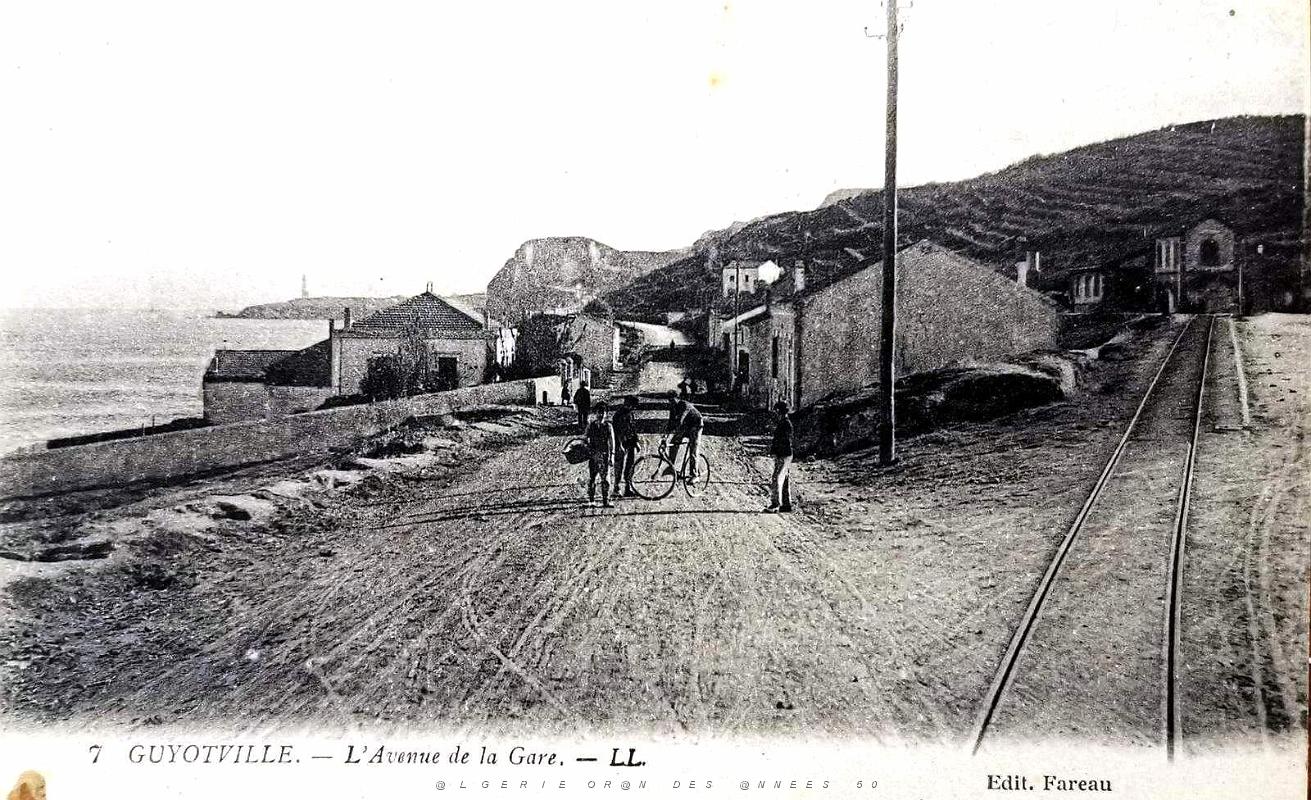 Guyotville - Avenue de la Gare.jpg
